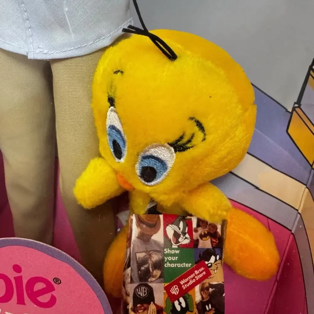 1998 Barbie Loves Tweety Special Edition | Warner Bros Studio Store Exclusive